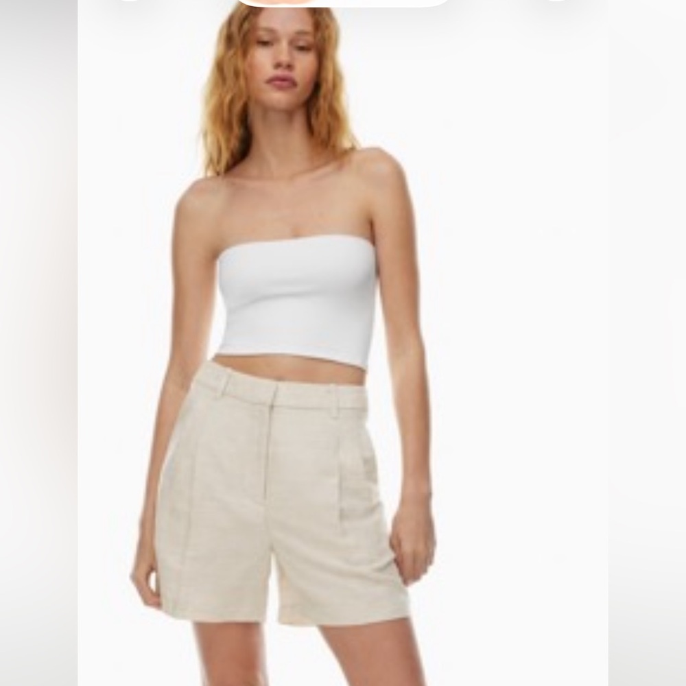 Aritzia linen  birch Mid-Thigh Shorts
Worn once